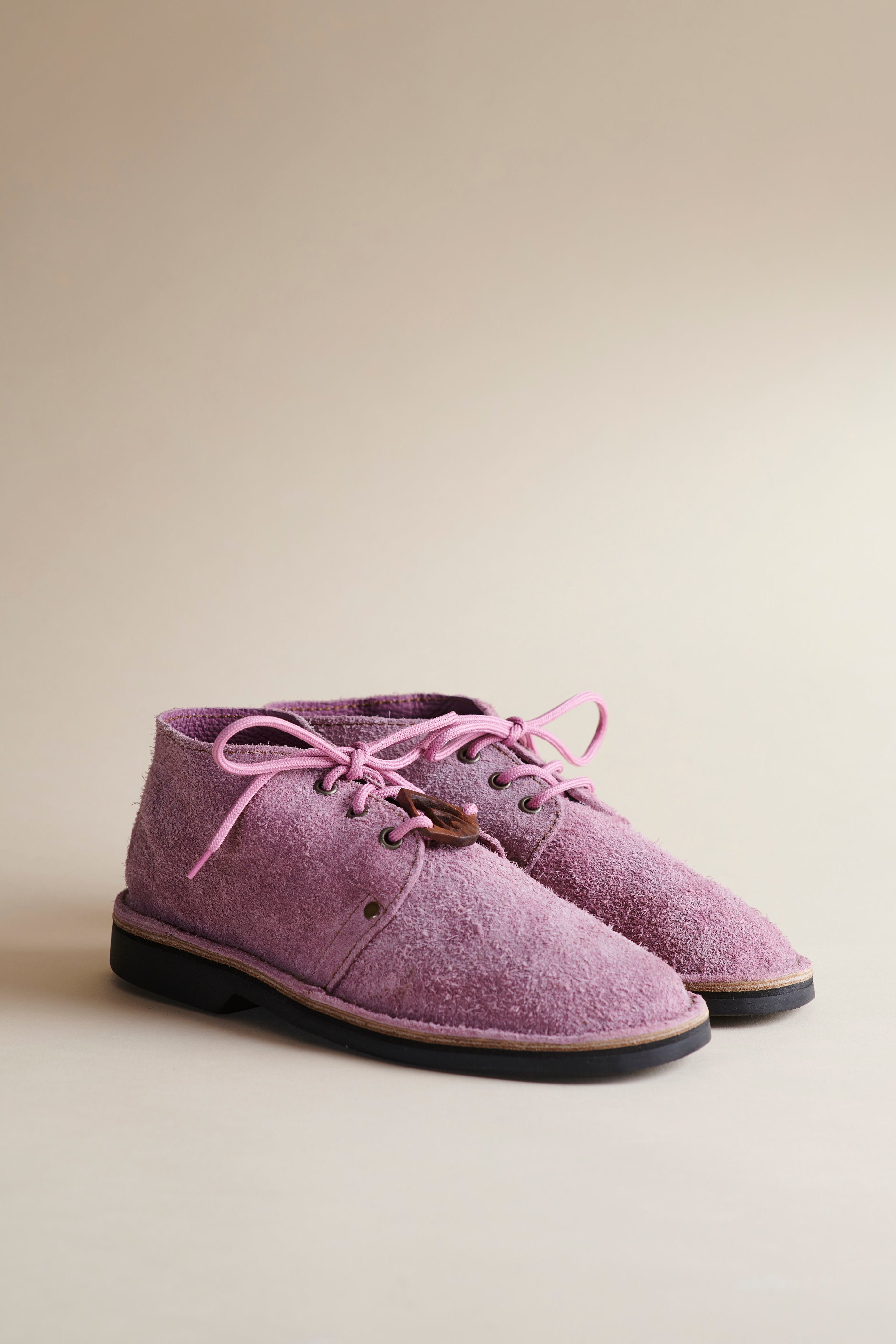 Erongo Vellies in Lavender Suede
