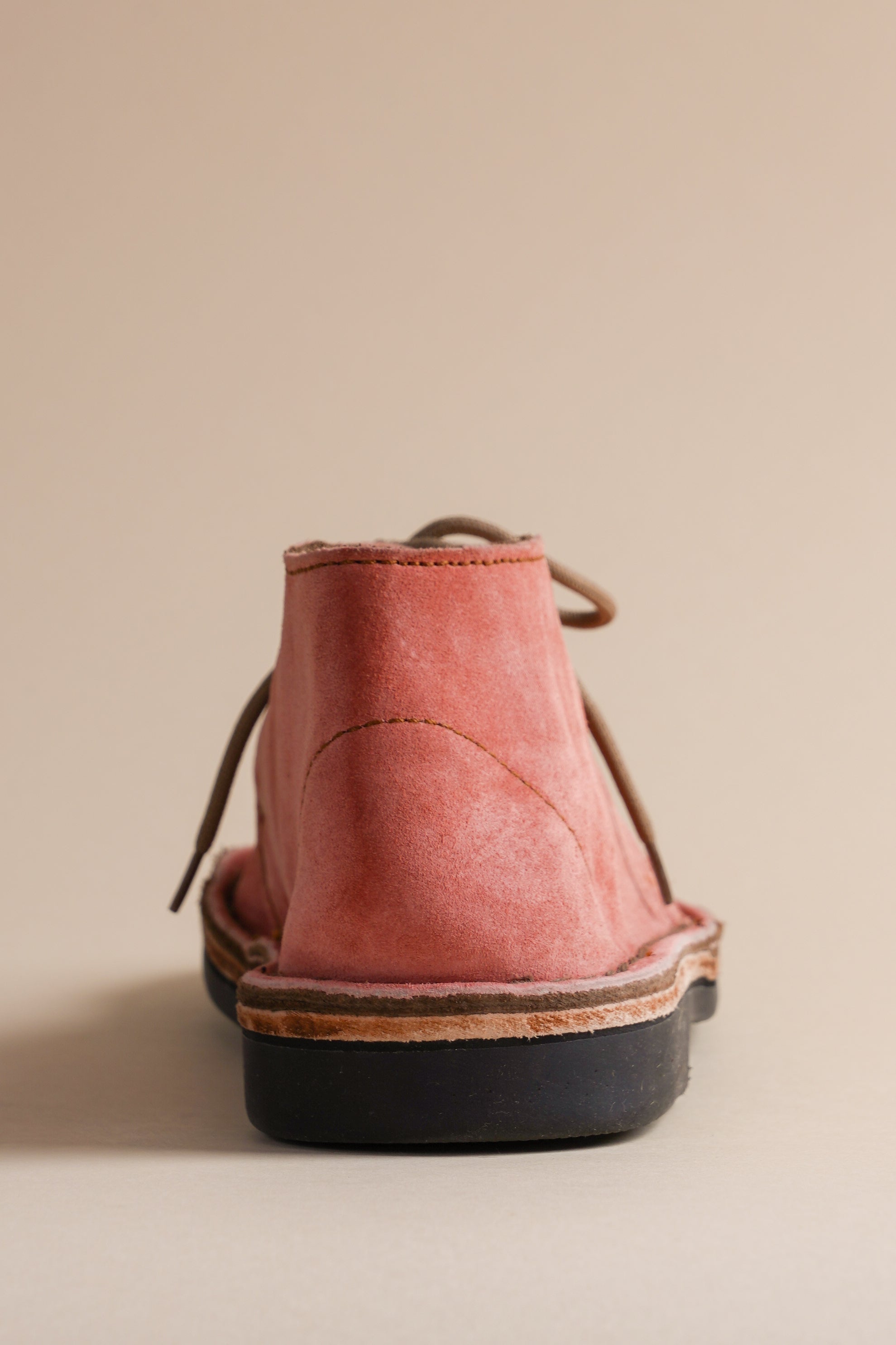 Erongo Vellies in Grapefruit Suede